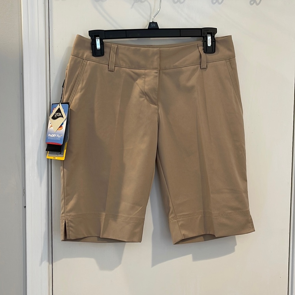 NWT Womens Adidas Golf Shorts size 2